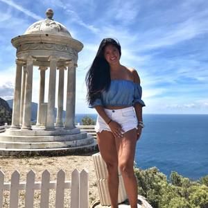 Meet your Posher, Vero